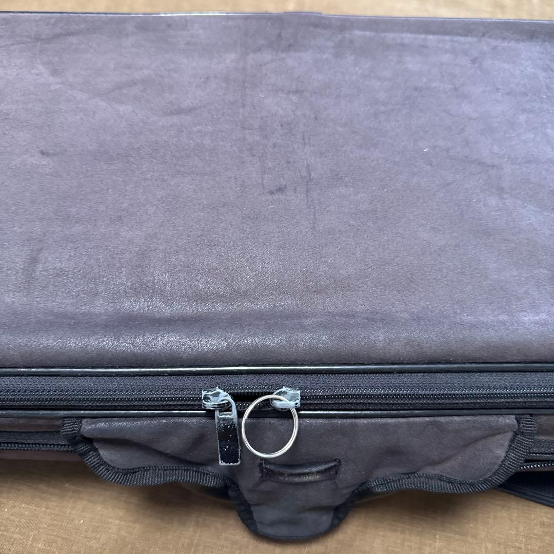 スーパーライト　限定バイオリンケース