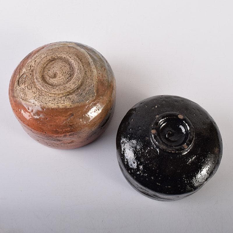 茶道具　楽吉左衛門　赤楽　黒楽茶碗　時代箱　M　R7750