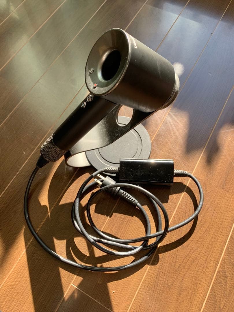 Dyson ドライヤー