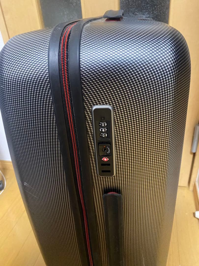 中型~大型 キャリーケース イノベーター 海外旅行65~70L