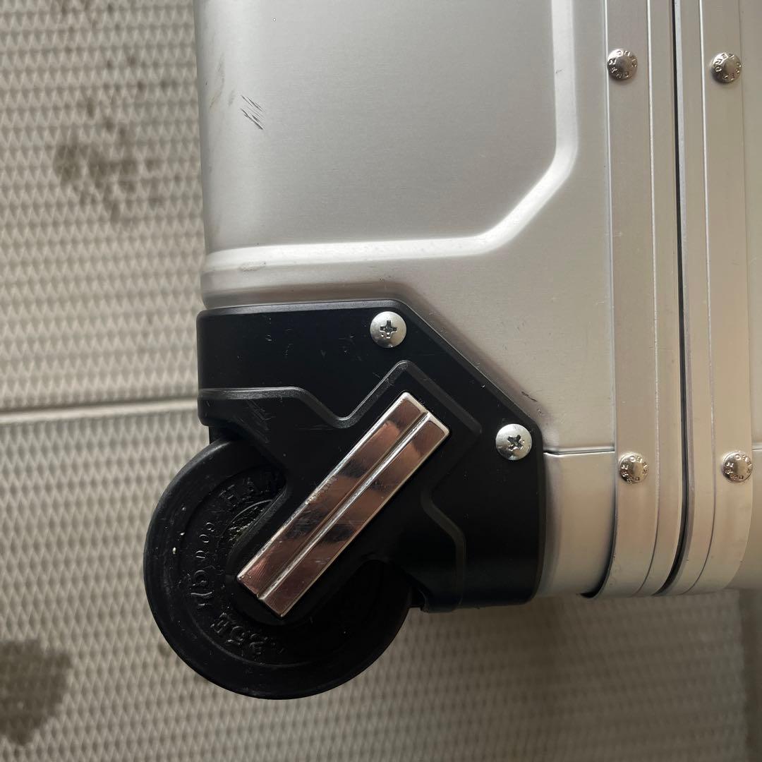 ゼロハリバートン　スーツケース