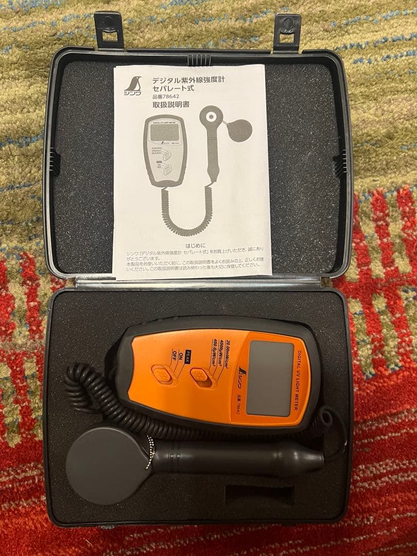 シンワ測定　デジタル紫外線強度計 セパレート式 ピークホールド機能 78642