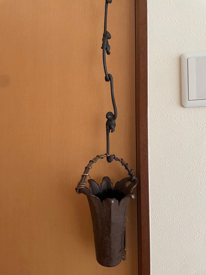 大洞銅器店 未使用 吊るし花器 猿の囲炉裏自在鉤 吊り下げ花瓶 囲炉裏 吊り手猿