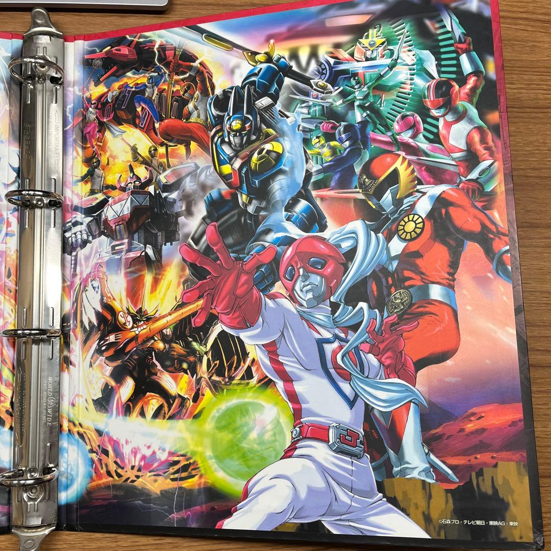 レンジャーズストライク　スーパー戦隊30周年記念オフィシャルバインダー&カード