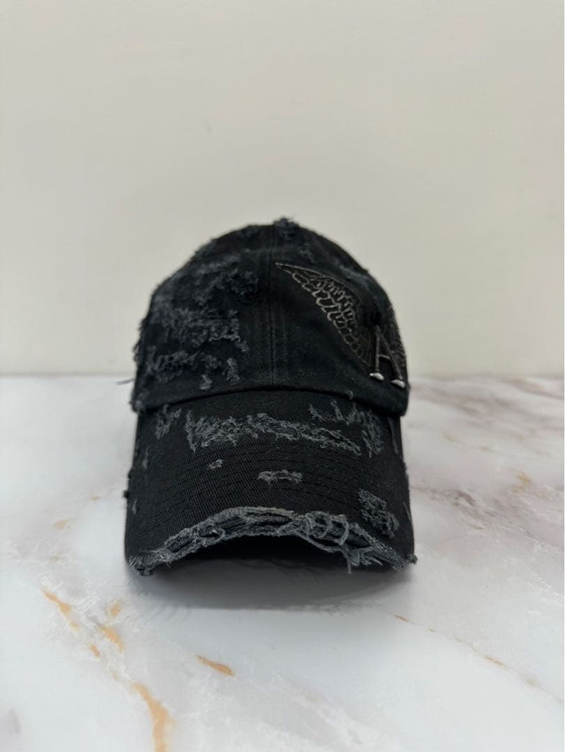 ALEXANDER DIGENOVA ダメージ加工ウイングロゴキャップ