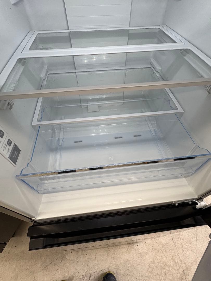 Hisense 2022年 282L 3ドア冷蔵庫