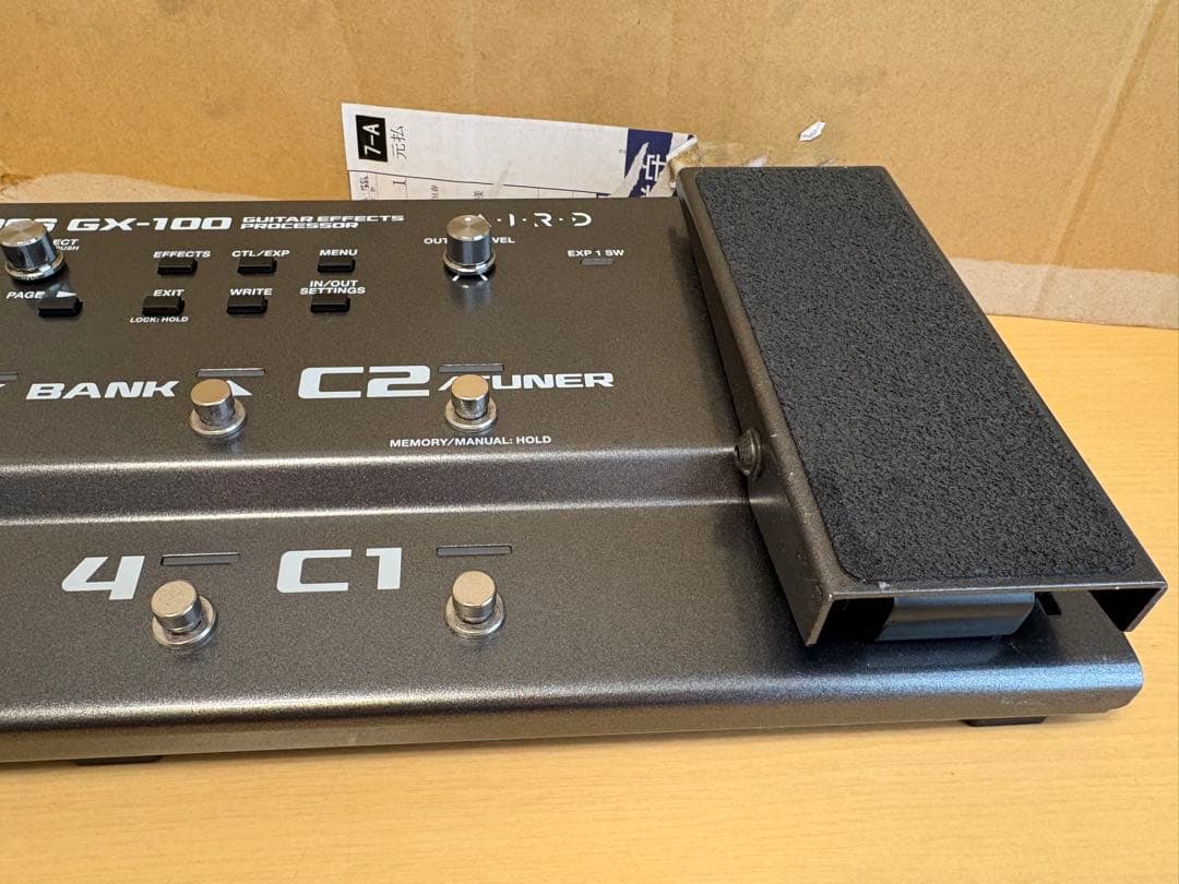 BOSS GX-100 マルチエフェクター　 Bluetoothアダプター付箱付
