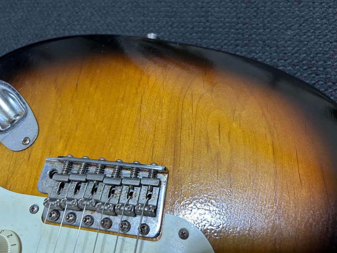 fender japan st57-VSP 雰囲気イケメン　ケース付き