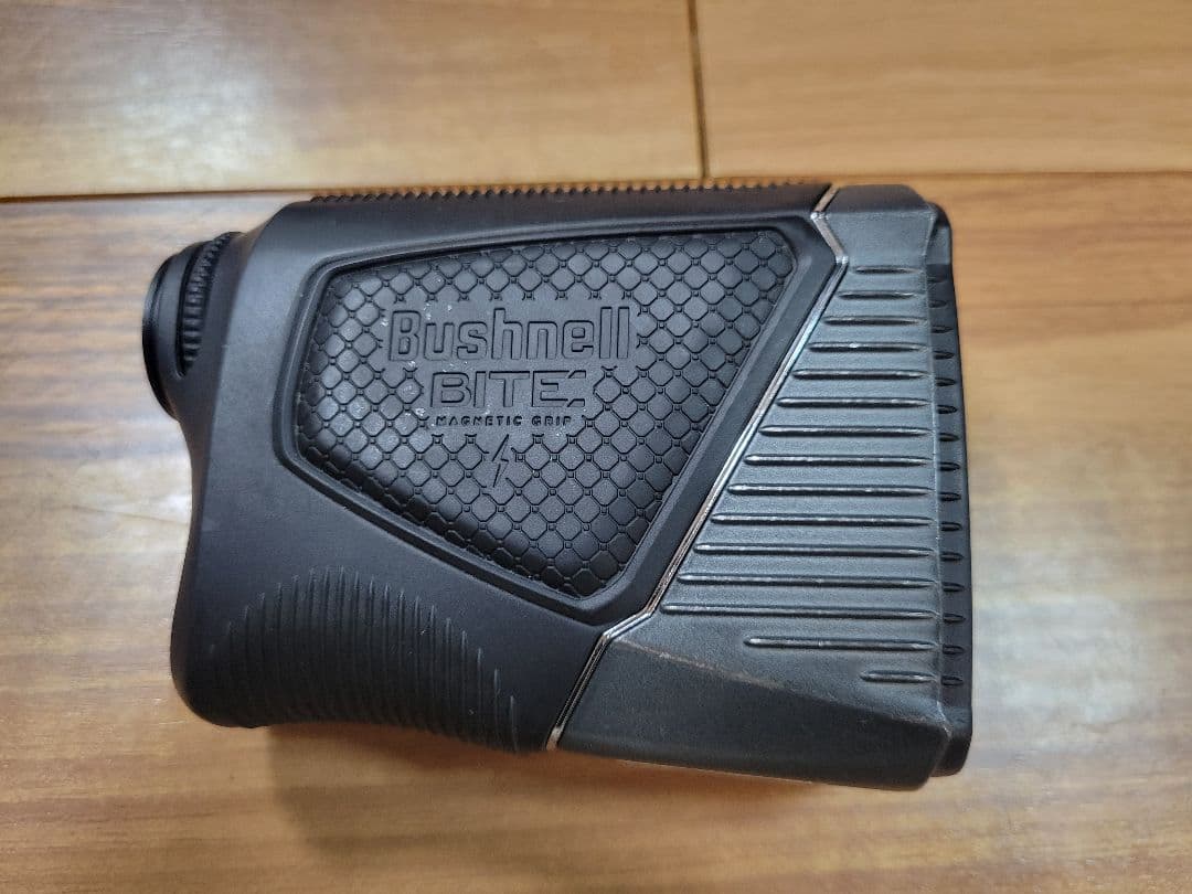 Bushnell PRO XE ゴルフ用距離計