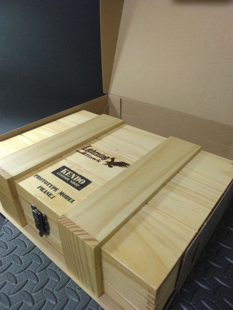 東京マルイ　ガスブローバックガン　ライトニングホーク