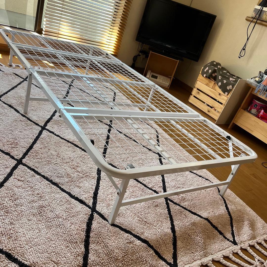 折り畳み 折りたたみ 収納式 パイプベッド シングル ホワイト 美品
