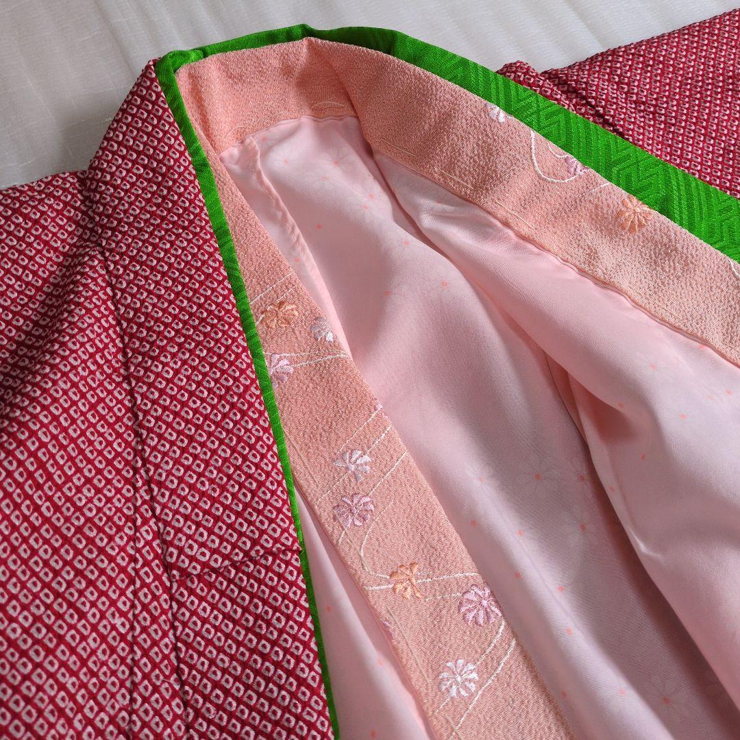 七五三７歳赤色総絞りのお着物と作り帯、帯揚げ帯締めとしごきのセット（長襦袢付き）