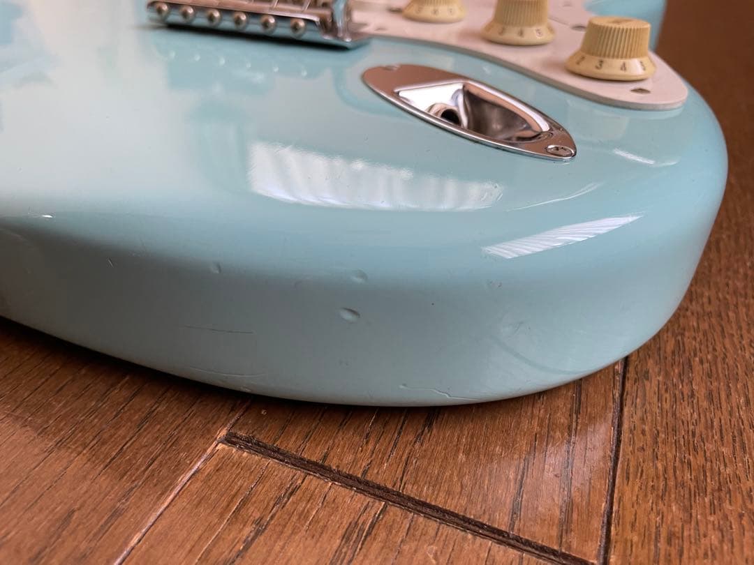 Fender Japan ストラトキャスター Daphne Blue
