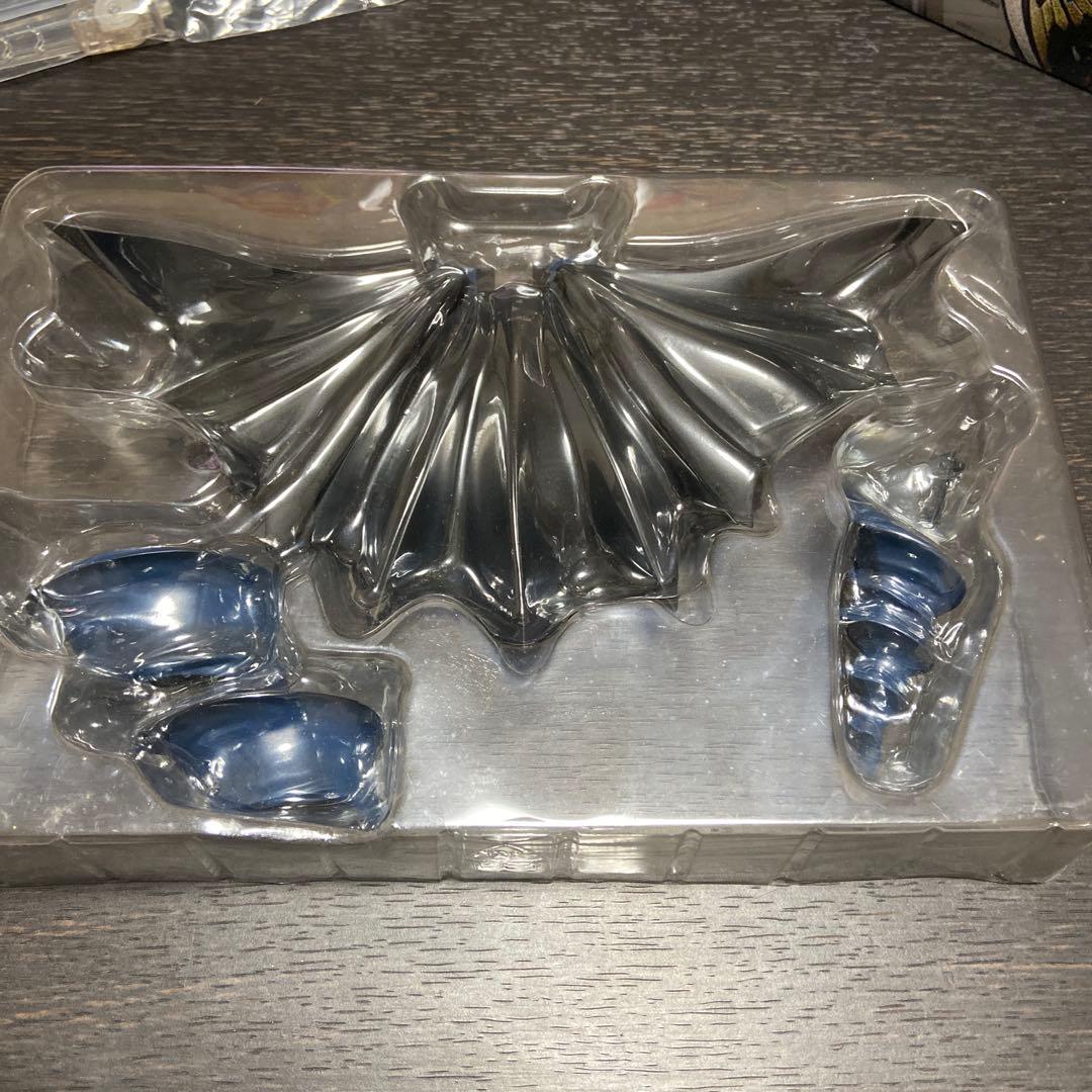 S.H.Figuarts フィギュアーツ　仮面ライダーナイト　ダークウイング