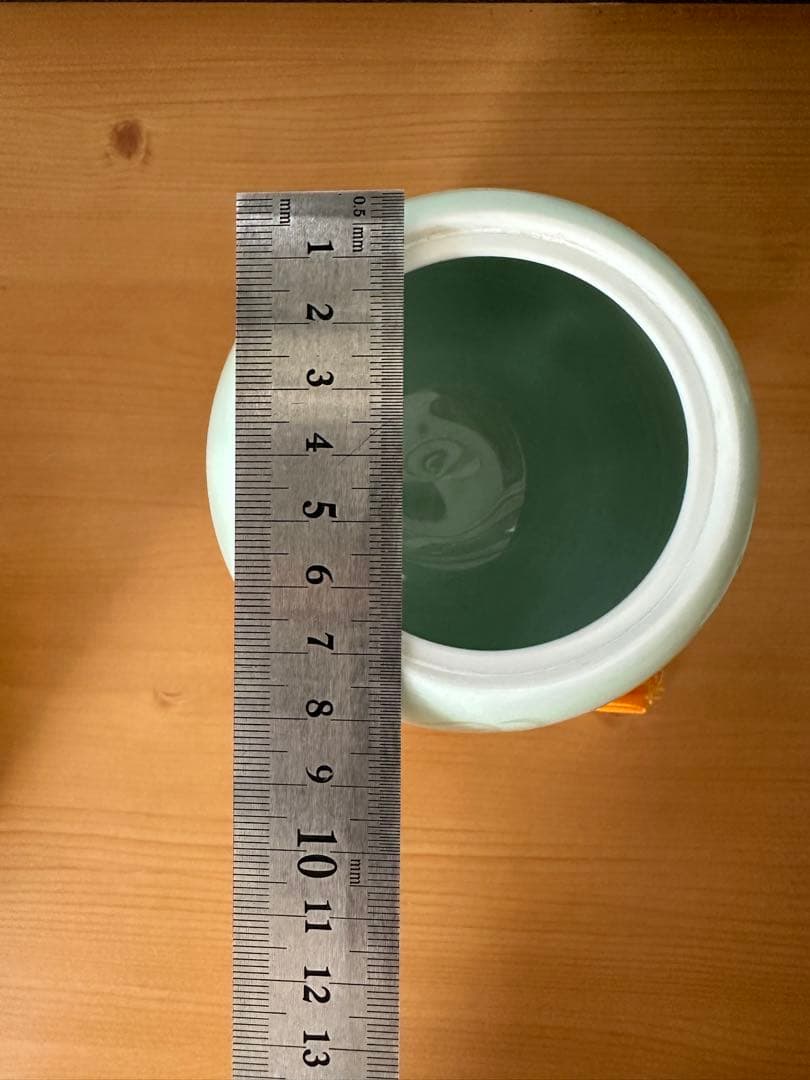 ★セール★井上萬二　人間国宝　青白磁彫文  香炉　笹