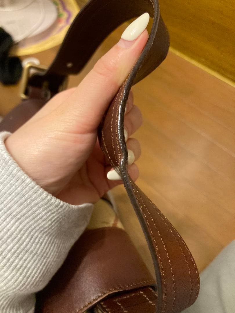 チェック柄ブラウンレザーショルダーバッグ