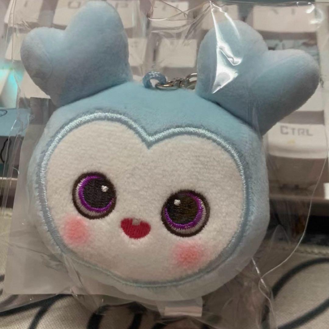 TWICE ナヨン　10cm ぬいぐるみ　新品