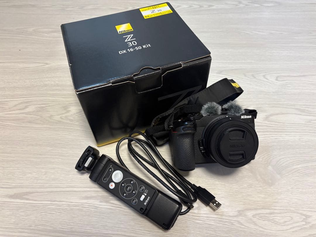 【れんこんさん専用】ニコン ミラーレス一眼 Z30 16-50VR Zマウント