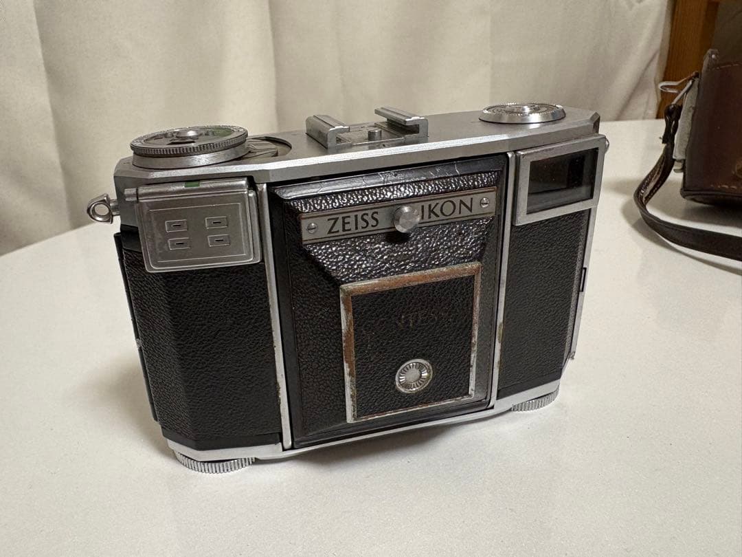 Zeiss Ikon 折りたたみ式フィルムカメラ