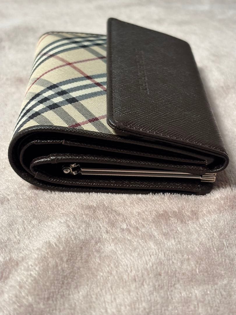 【新品・未使用】BURBERRY 二つ折り財布 ブラウン チェック柄
