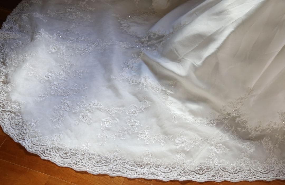 571ナチュラルビューティー高級ウエディングドレス11号13号15号編み上げ