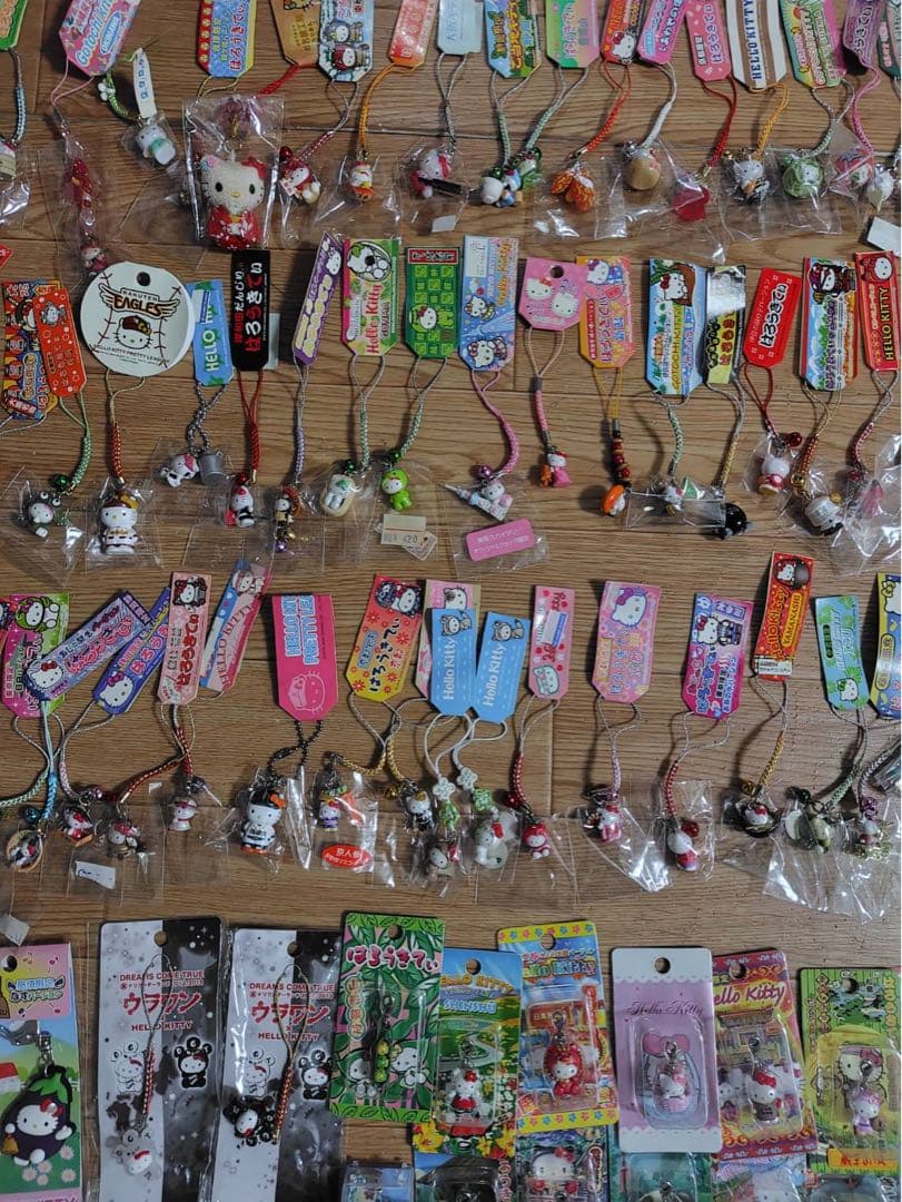 ハローキティ 根付け ストラップ チャーム ペン　キーホルダー　240点　#12