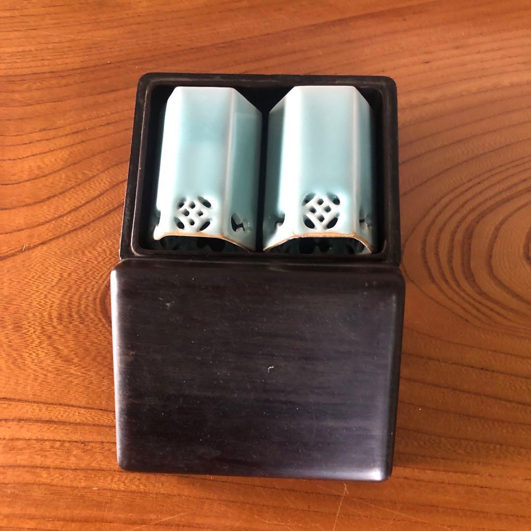 蔵の中にあった鍋島青磁向付一対