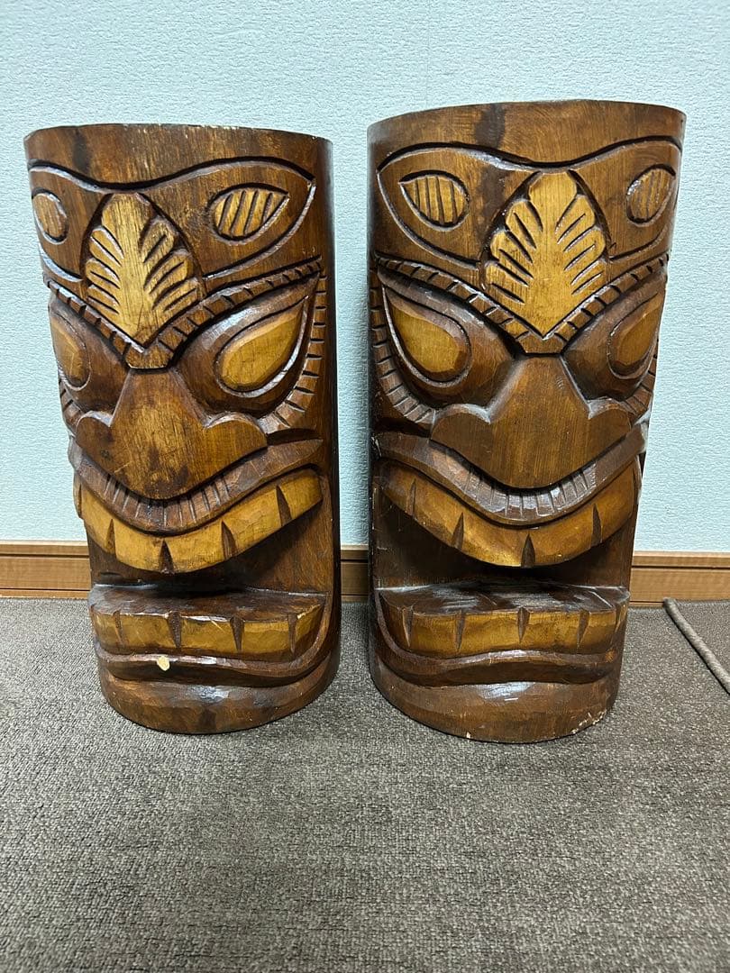 ティキ　直径24cm前後×高さ48cm前後