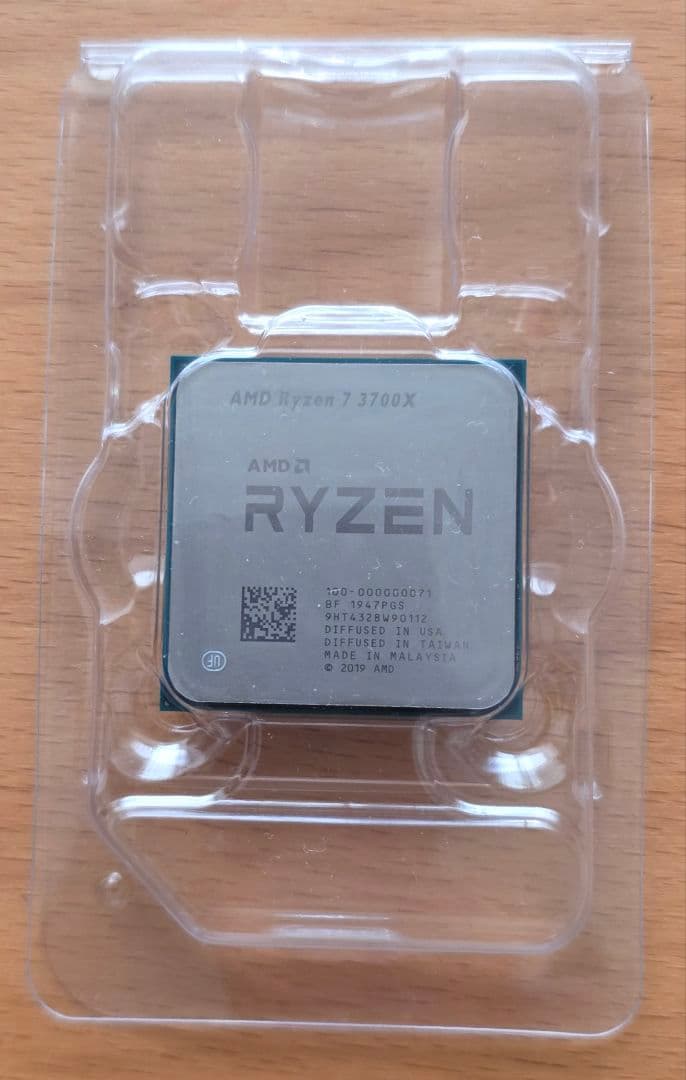 AMD Ryzen CPU 3700x + 純正付属クーラー