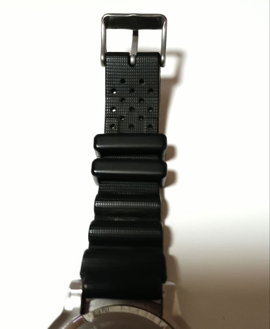 シチズン エコドライブ ダイバーズ E168-S100623 黒 状態良好