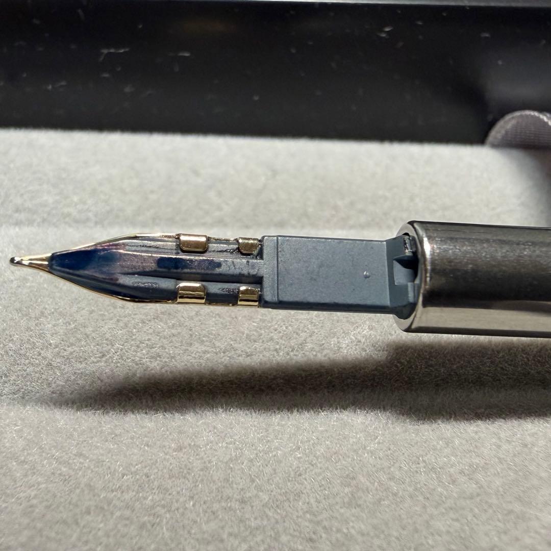 パイロット万年筆 キャップレス Caples 細字 F