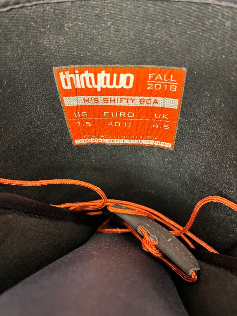 thirtytwo BOAシステム スノーボードブーツ