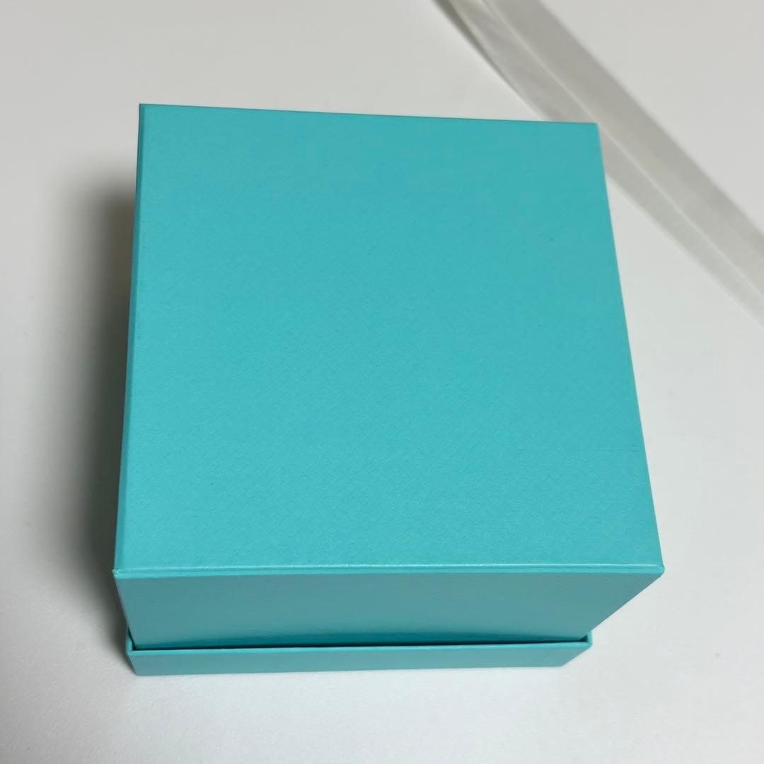 美品　ティファニー　バングルケース　空箱　ブレスレット　腕時計ケース　現行品
