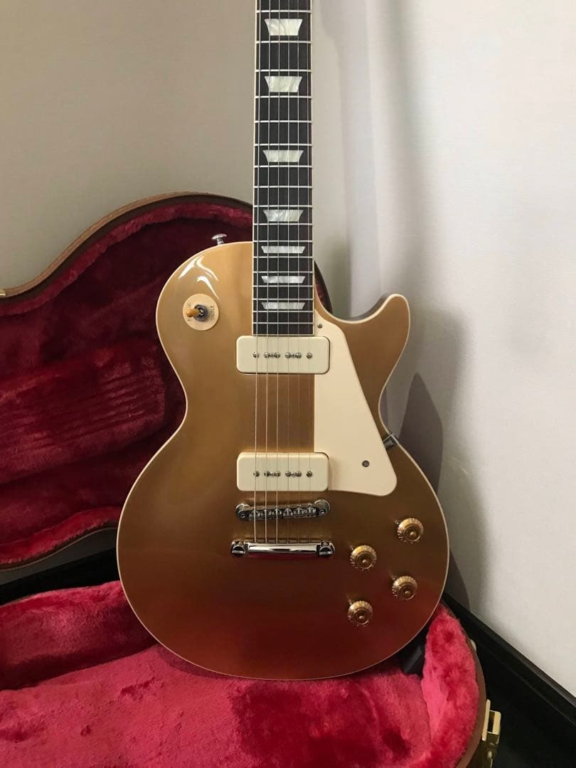 Gibson Les Paul Standard ゴールド