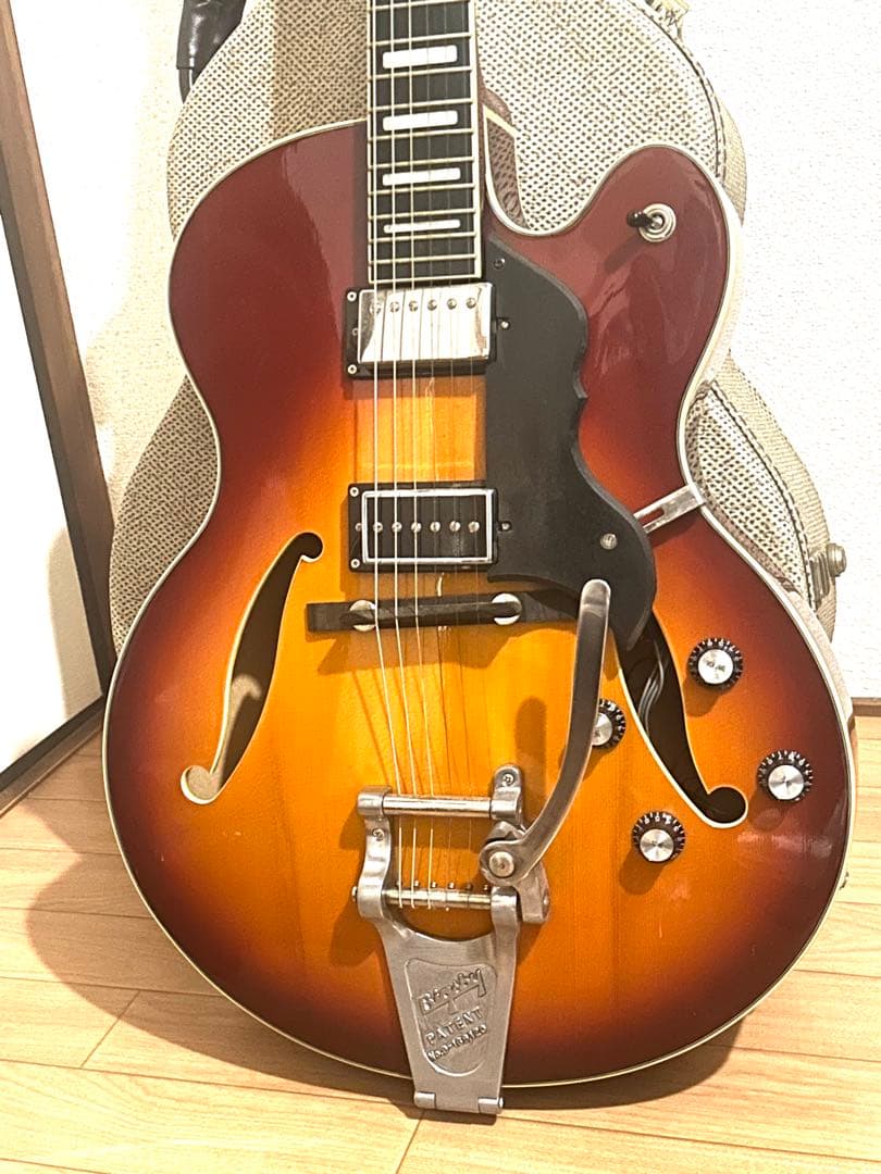 ギター Hagstrom HJ800 + bigsby gibson p94