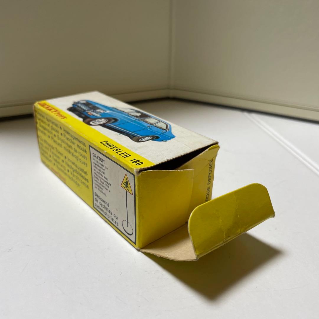 フランスディンキー（France DINKY ）クライスラー 180