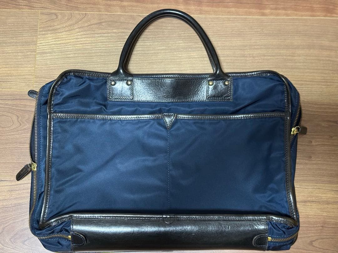 o*u様 フェリージ ビジネスバッグ 1993 ナイロン × レザー ネイビー