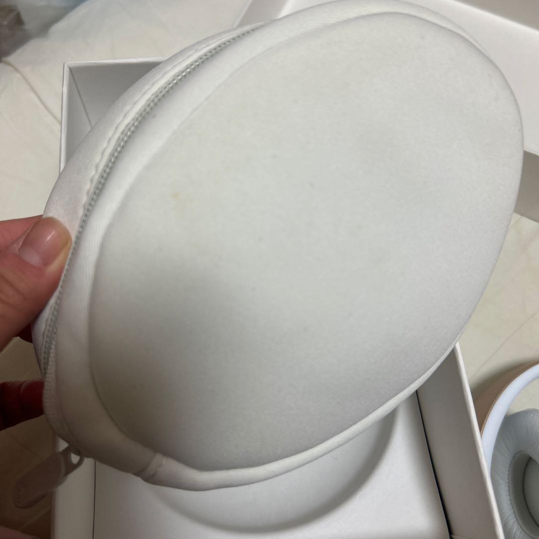 beats ヘッドホン （未使用）