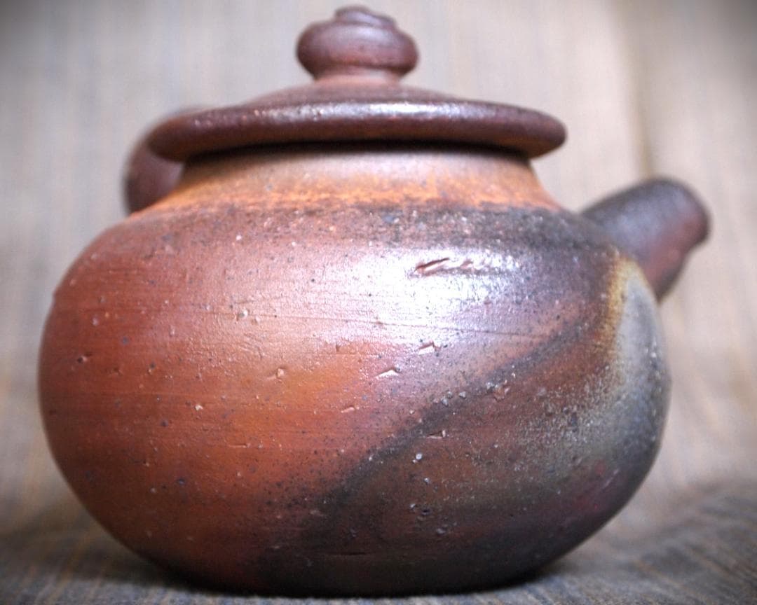 新品★竹内靖之【師：山本陶秀】★★備前(窯変）急須