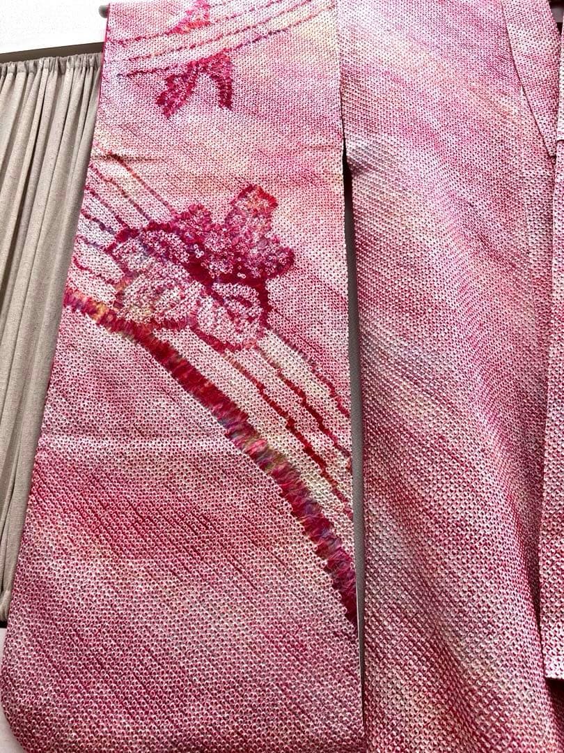 総絞り振袖　正絹　成人式振袖