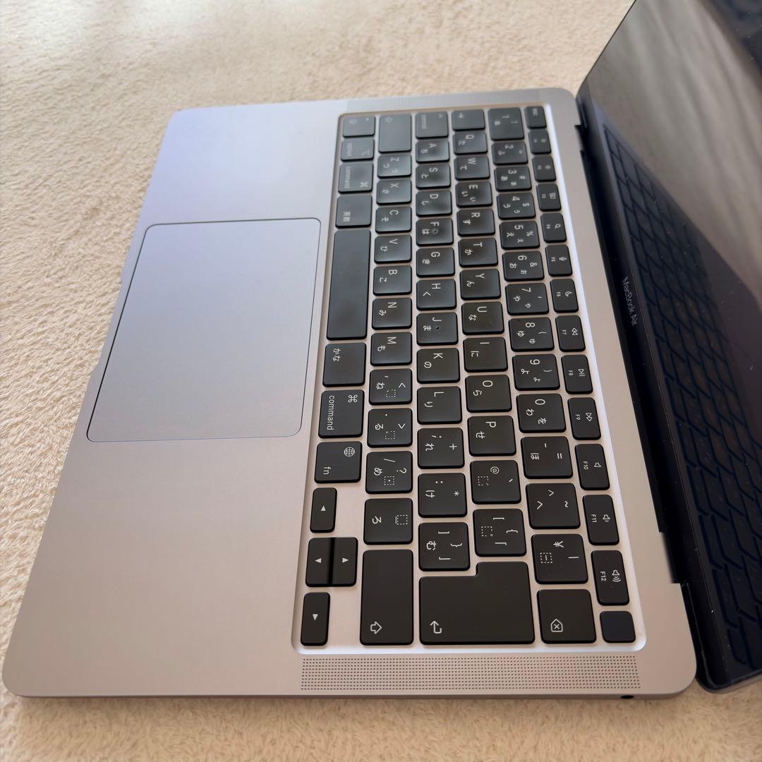 MacBook Air M1 スペースグレイ