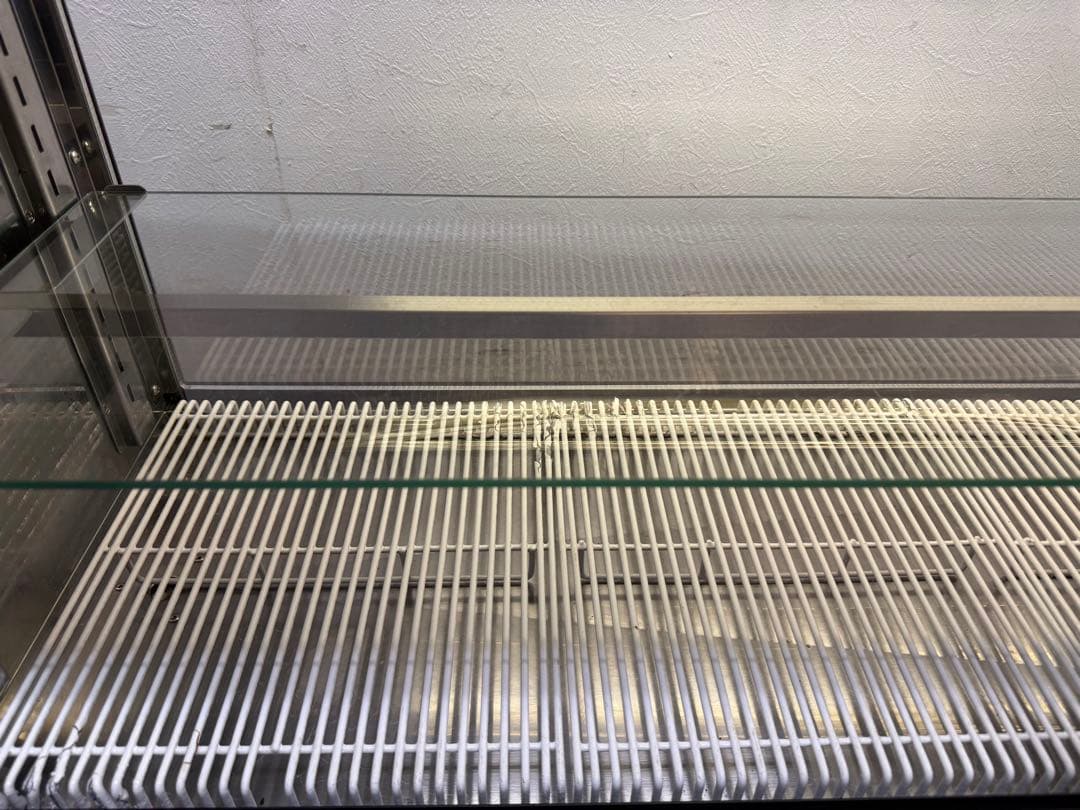 ネスター　冷蔵ディスプレイ　卓上型　厨房　飲食店　RDC-152R355-1