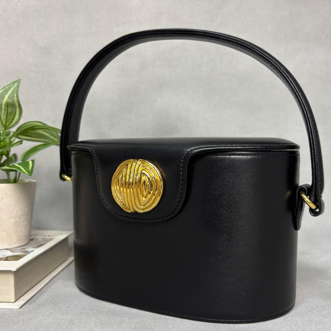 美品✨GIVENCHY バニティバッグ ゴールド金具 レザー ブラック