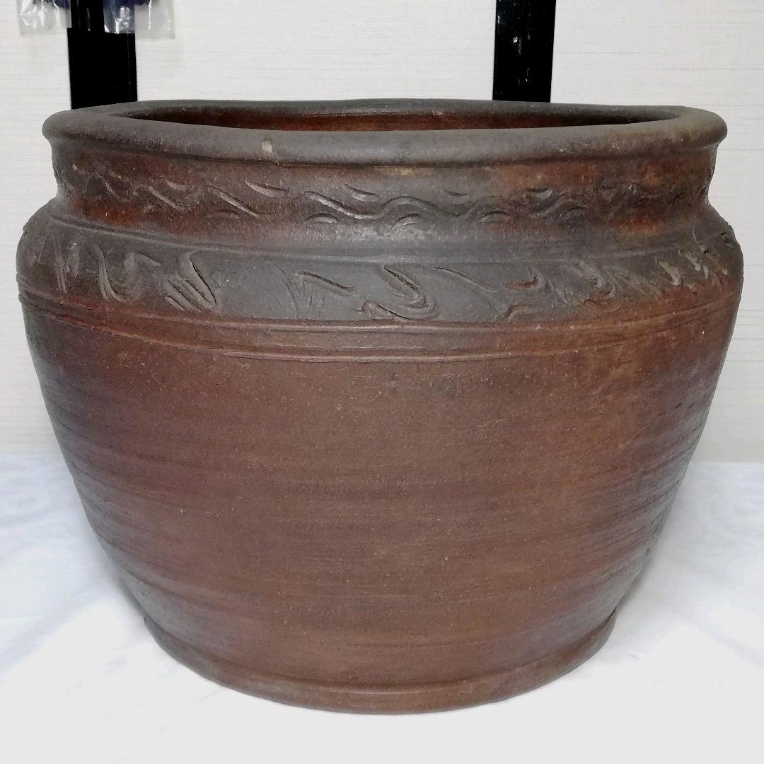 金重分銅印 備前焼 波状文火鉢 メダカ鉢 睡蓮鉢 金魚鉢 容器 水槽 工芸品