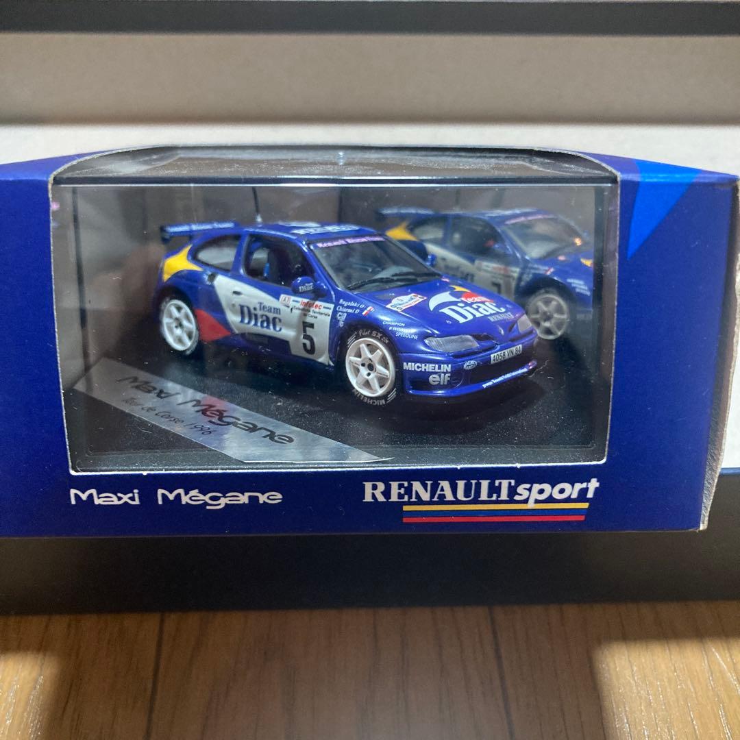 新品 ルノー マキシ メガーヌ ダイキャスト ミニカー 1996 1/43