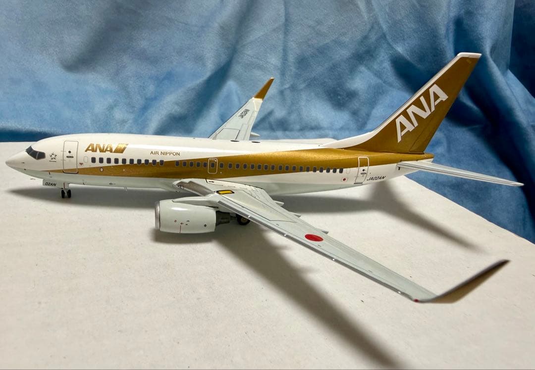 ANA Boeing 737-700 全日空 ボーイング737 1/200