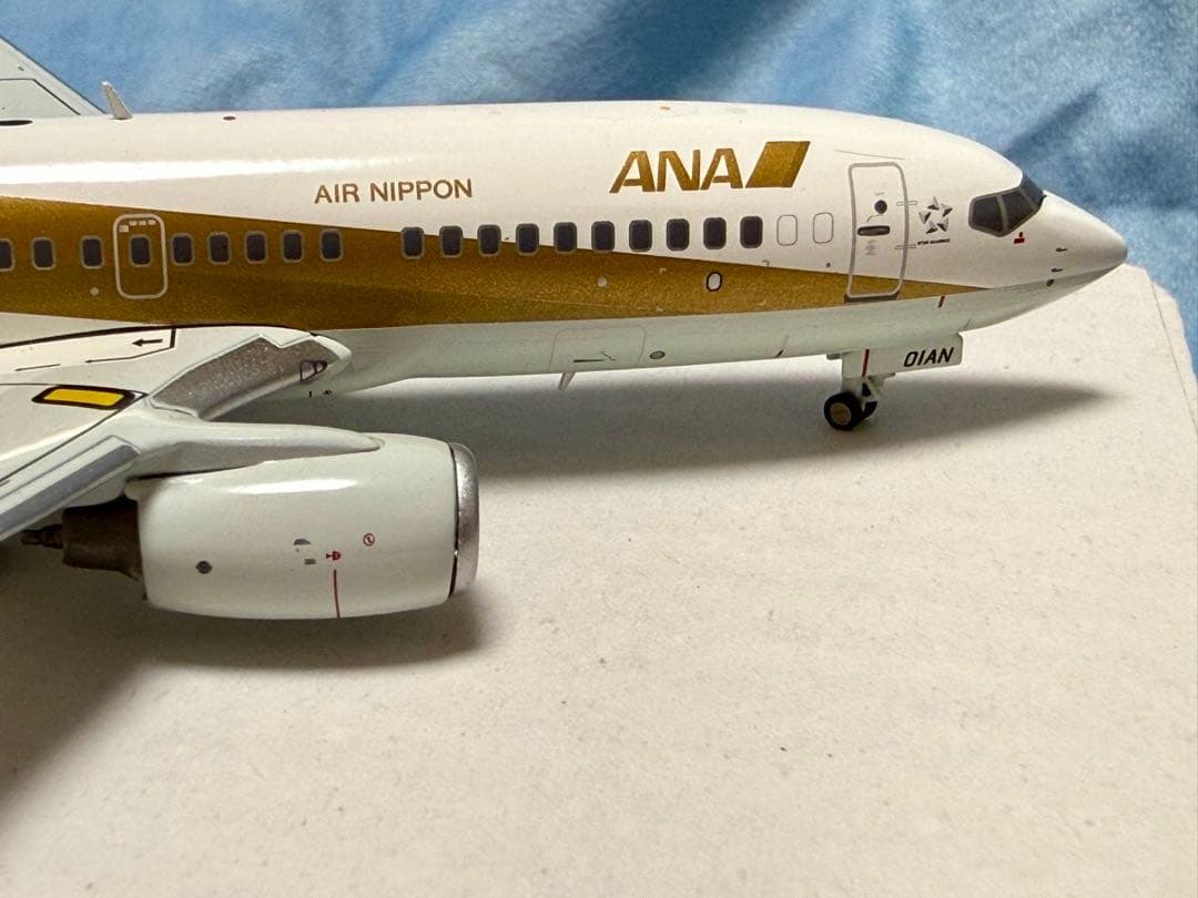 ANA Boeing 737-700 全日空 ボーイング737 1/200