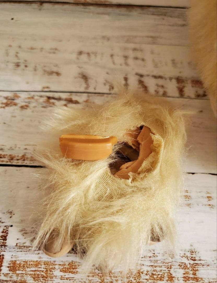 ☆ファービー2☆　英語版　【訳あり】　◇◆足と電池蓋に破損あり◇◆