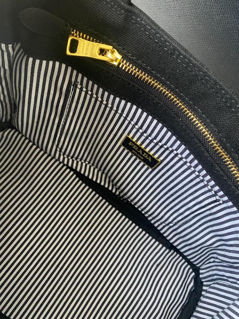 早い者勝ち！ ブラック ショルダーバッグ