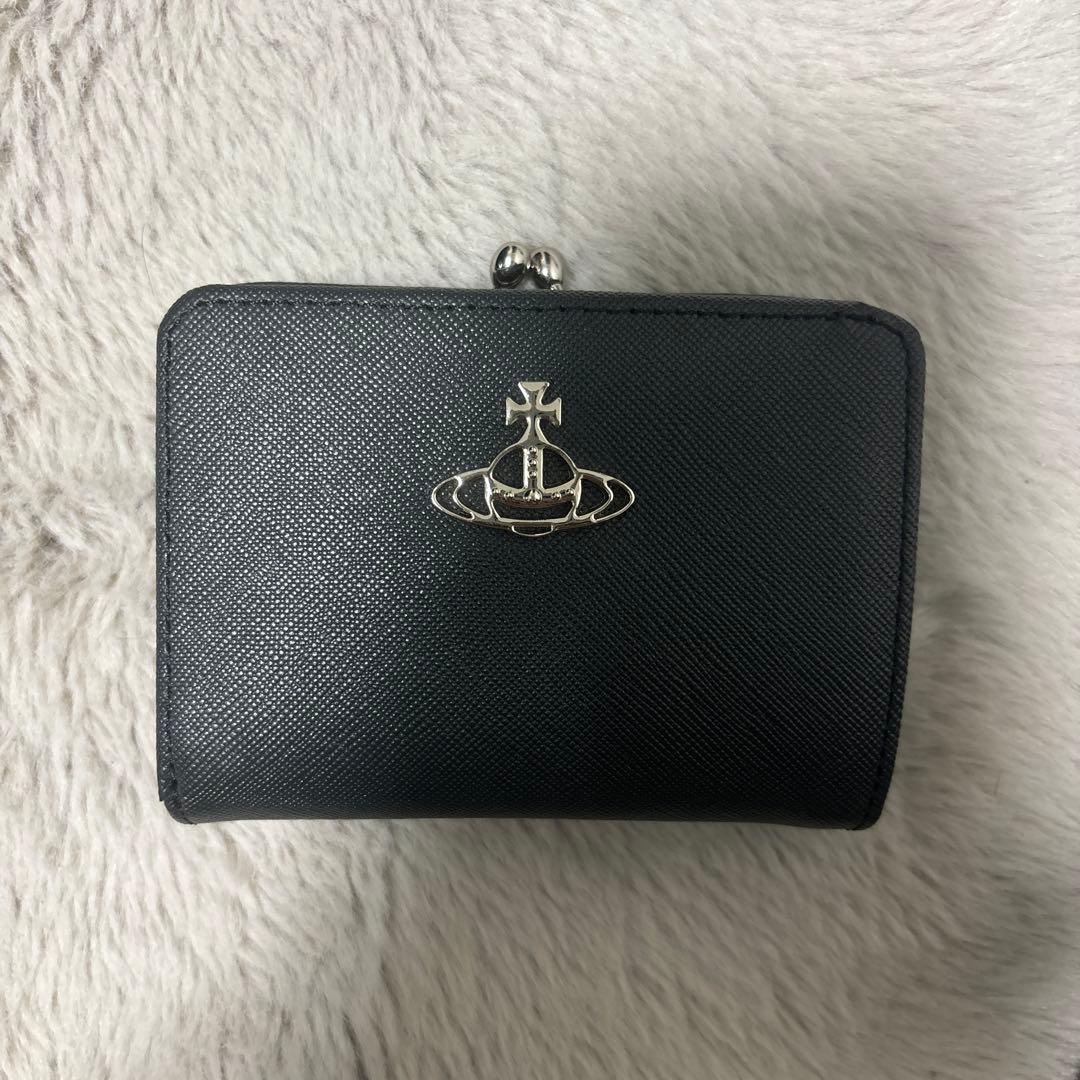 Vivienne Westwood Black 二つ折り財布　ほぼ新品